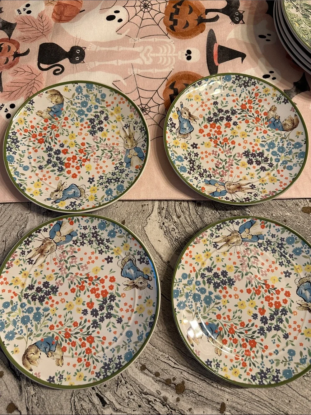 Pottery Barn Beatrix Potter appetizer plates, Set of 4 , New 🐰